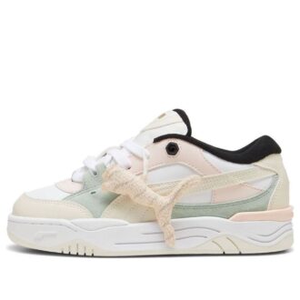 (WMNS) 180 “Glædelig jul”
